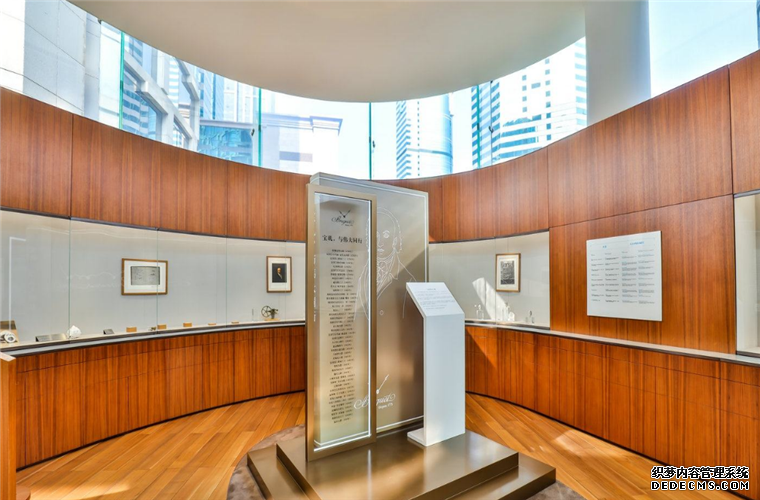 艾米龙售后网点客户服务中心手表表镜上水雾怎么处理